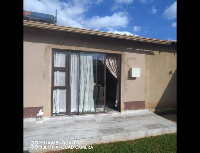 2 BEDROOM HOUSE FOR SALE IN DAWN PARK EXT